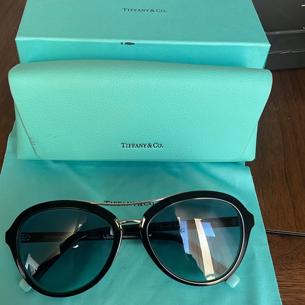 Tiffany & Co. Aviators black & tiffany blue